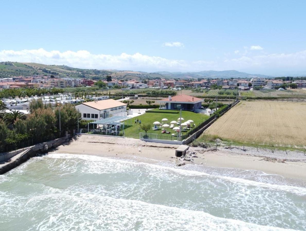 Agriturismo Frontemare Giulianova Exterior foto
